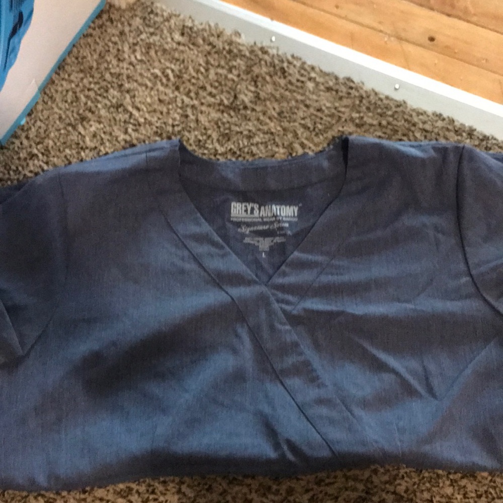 Greys anatomy scrubs